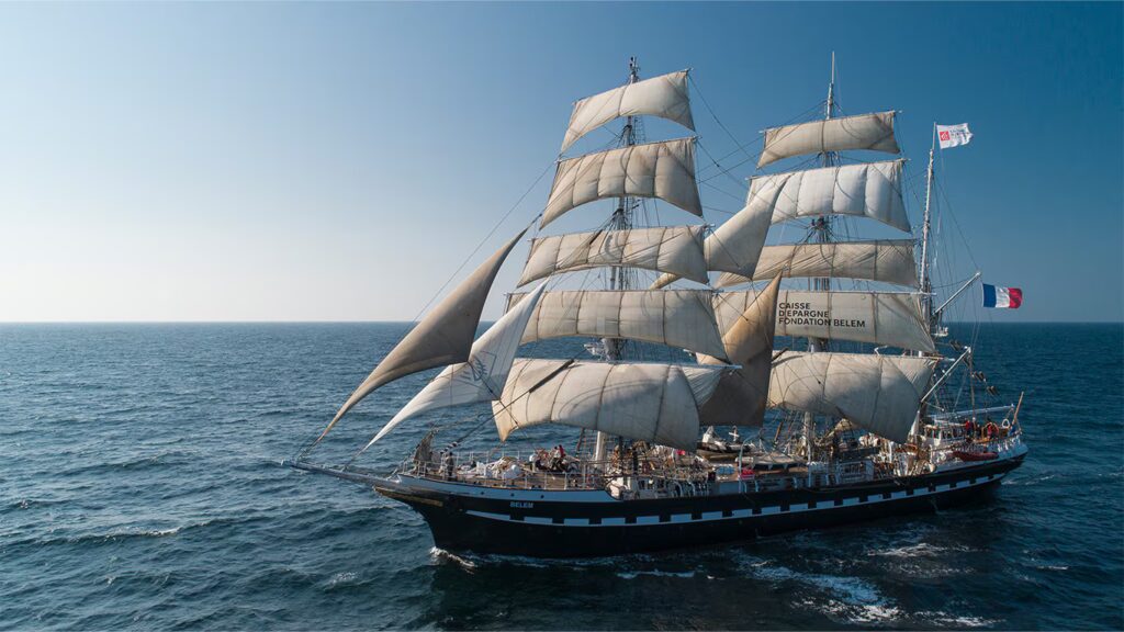 belem at sea 1366x768 1