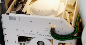 Smartgyro-SG20-gyro-stabilizer-with-battery-integration