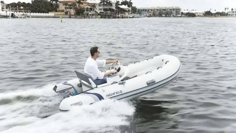 electric-boat-768x513